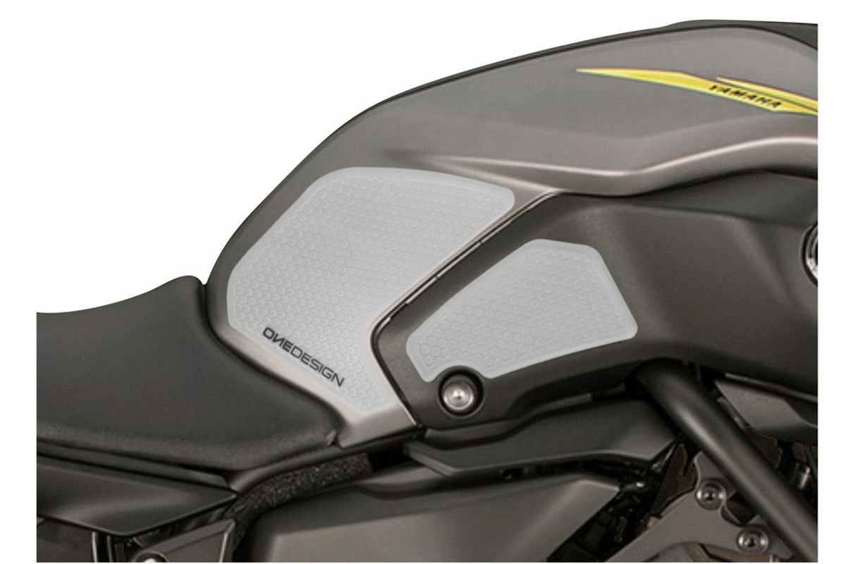 PUIG ADESIVO SERBATOIO SPECIFICO LATERALE PER YAMAHA MT-07 18-20 TRASPARENTE
