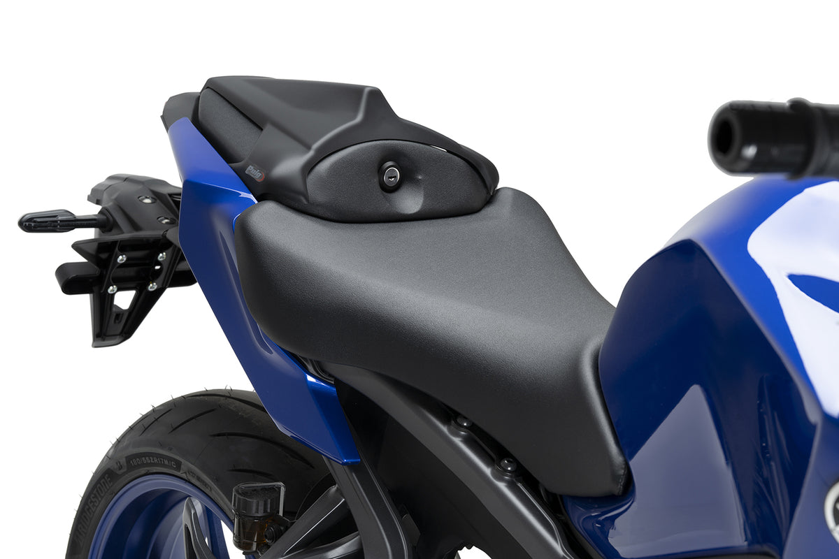 PUIG COVER PER SEDILE POSTERIORE PER YAMAHA MT-09 SP 25-26 NERO OPACO