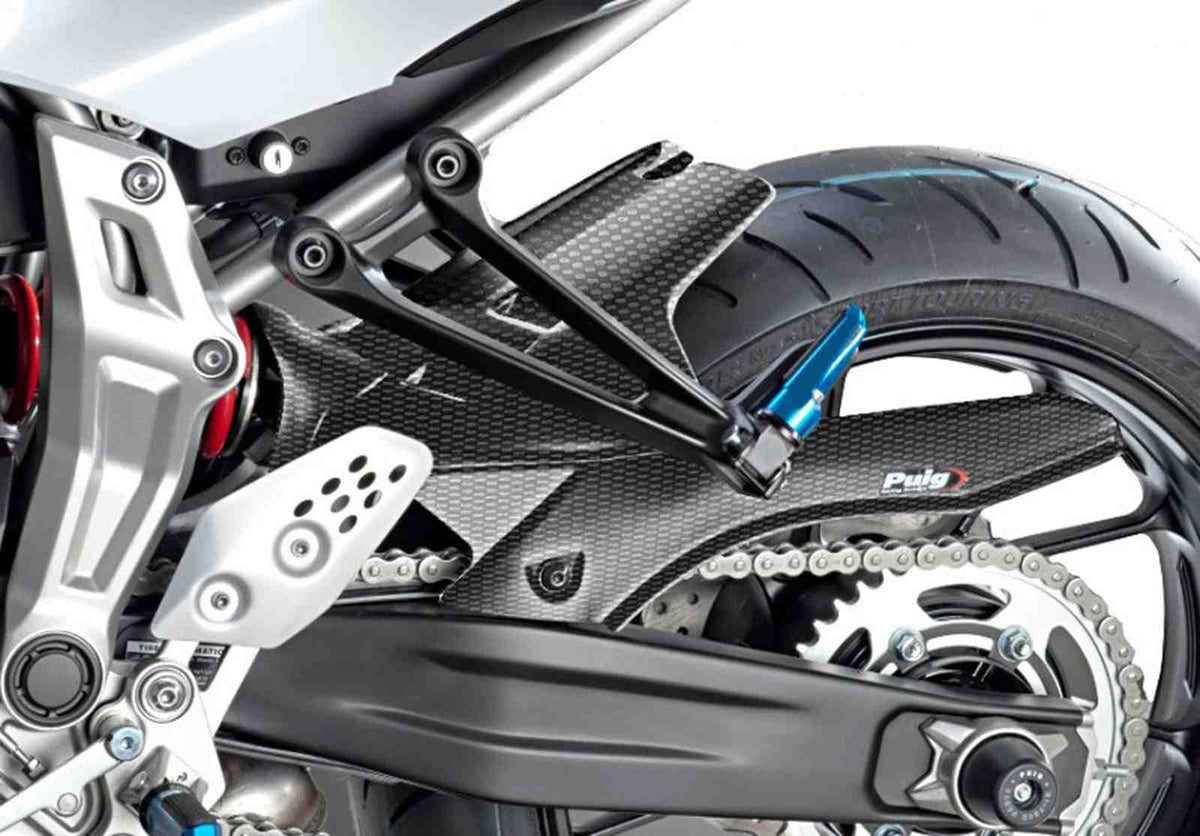 PUIG PARAFANGO POSTERIORE PER YAMAHA MT-07 23-24 CARBON LOOK