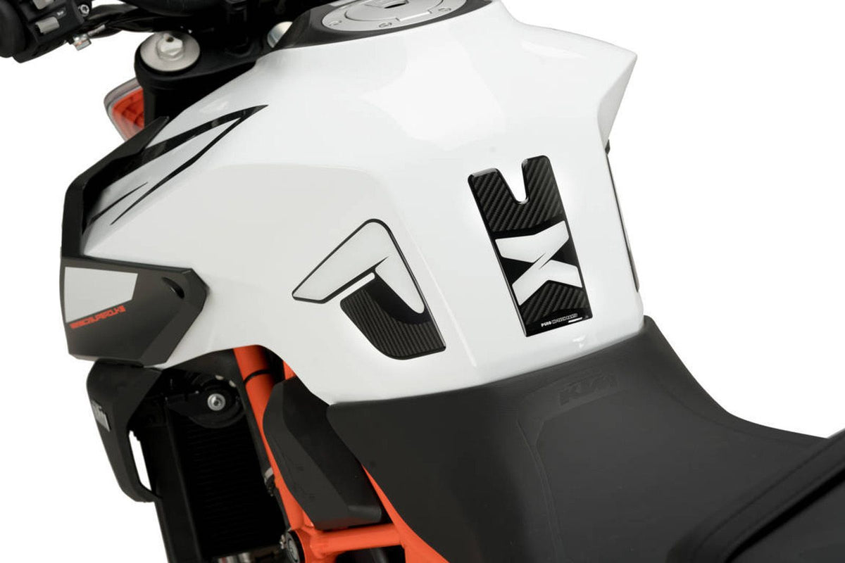 PUIG ADESIVO SERBATOIO PER KTM 1290 SUPERDUKE R 2019 CARBON LOOK