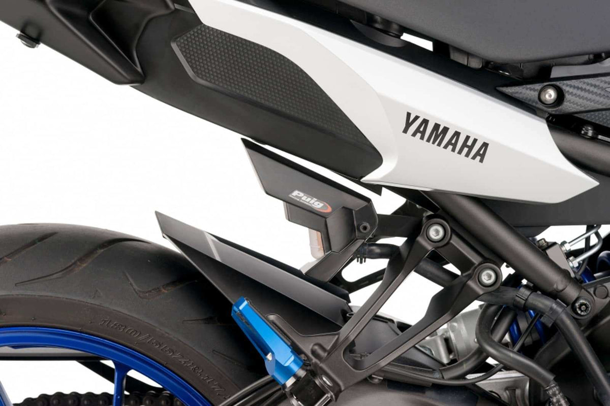 PUIG COVER SERBATOIO FLUIDO FRENO POSTERIORE PER YAMAHA MT-09 TRACER 2017 NERO OPACO