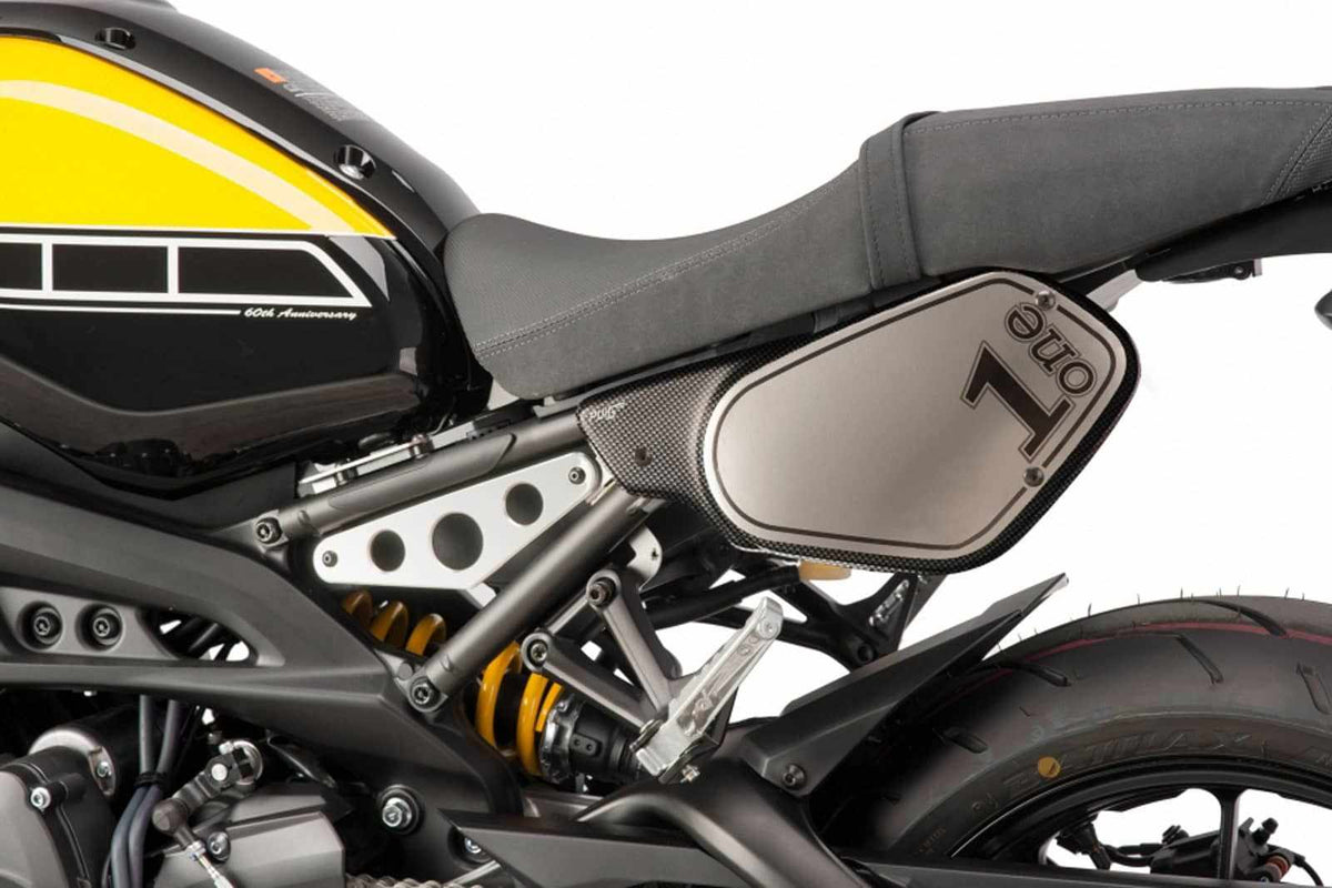 PUIG PANNELLI LATERALI RETRO PER YAMAHA XSR900 16-19 NERO OPACO