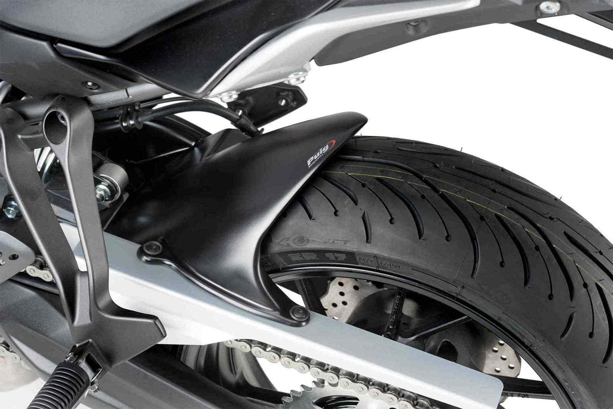 PUIG PARAFANGO POSTERIORE PER YAMAHA TRACER 7 GT 23-24 NERO OPACO