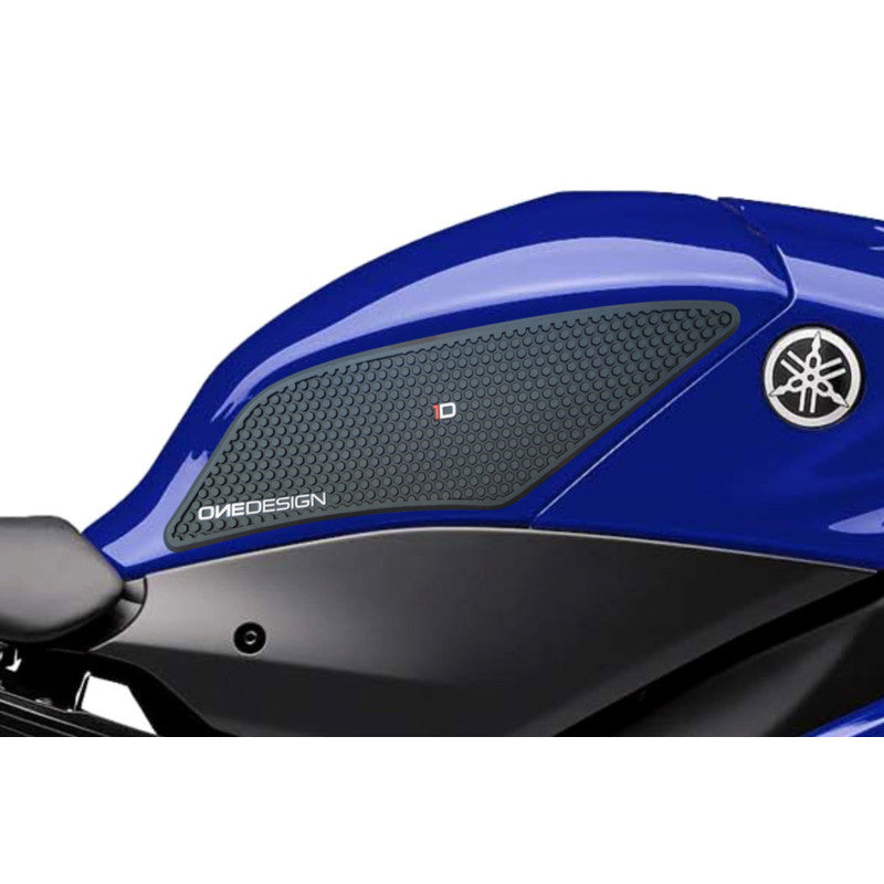 PUIG ADESIVO SERBATOIO SPECIFICO LATERALE YAMAHA YZF-R6 RACE 22-24 NERO