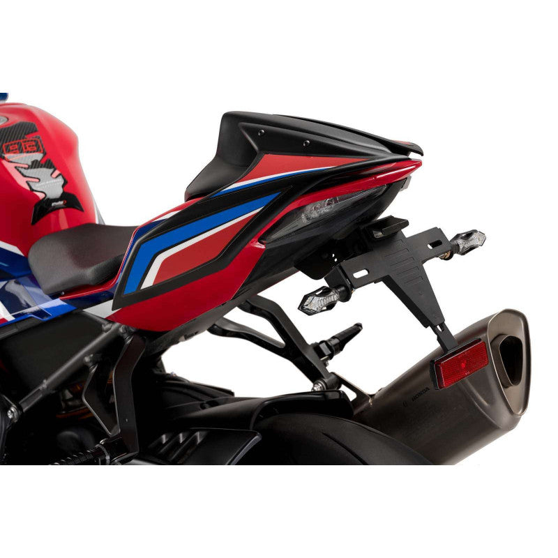 PUIG PORTATARGA PER HONDA CBR1000 RR-R FIREBLADE 22-23 NERO-OFFERTA