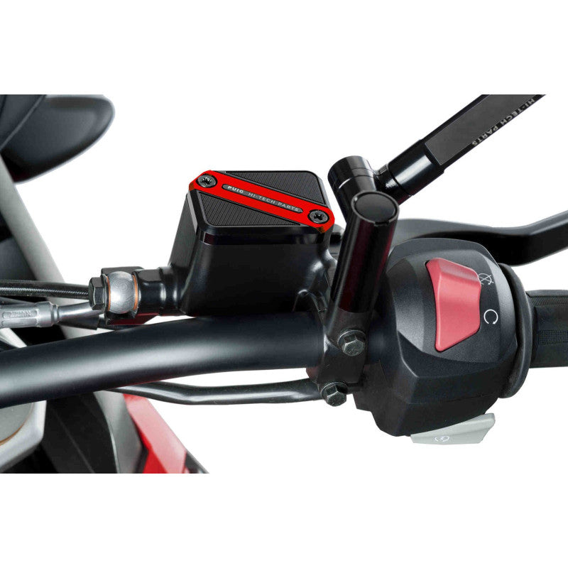 PUIG TAPPO SERBATOIO ANTERIORE PER FLUIDO FRENO PER TRIUMPH SPEED 400 2024 ROSSO